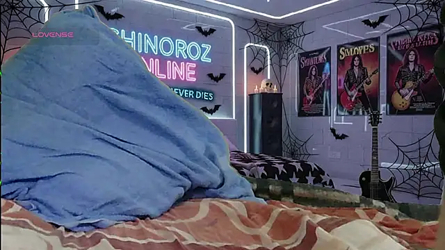 chino roz online show from October 26, 2025, 7:42 pm