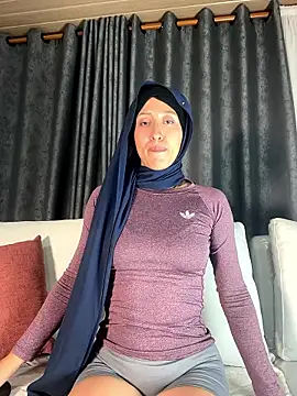 adila anich online show from May 12, 2026, 3:47 am
