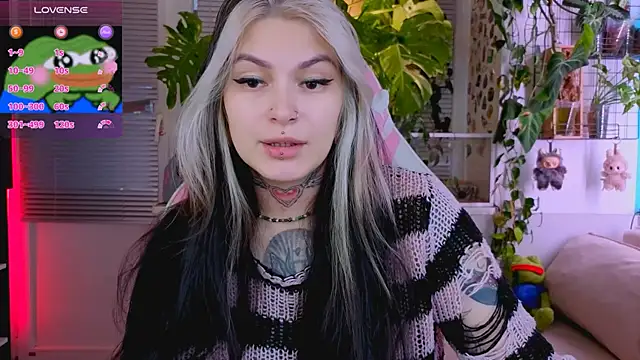 jelya sg online show from October 14, 2025, 1:23 pm