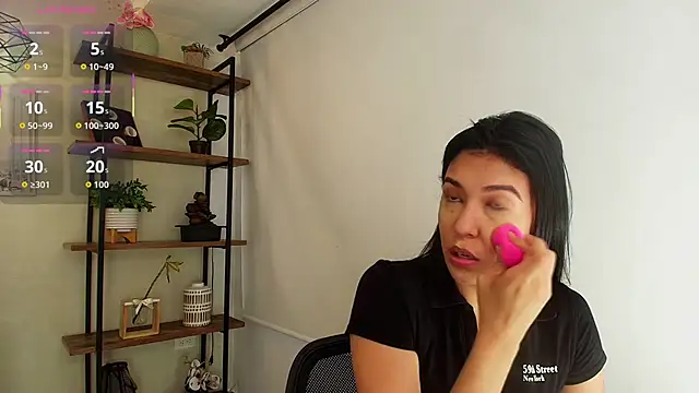 Sassy--Girl online show from March 3, 2026, 6:03 pm