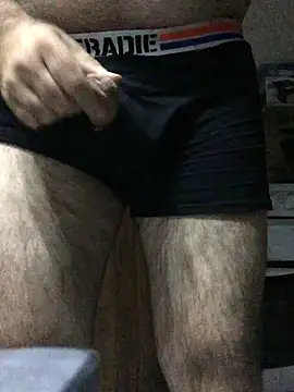 hairysmallcockguy online show from February 5, 2025, 12:38 pm