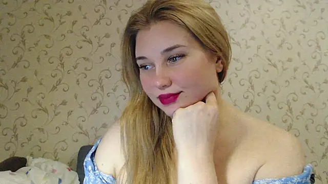 mmmPinUpGirl online show from February 24, 2025, 8:25 pm