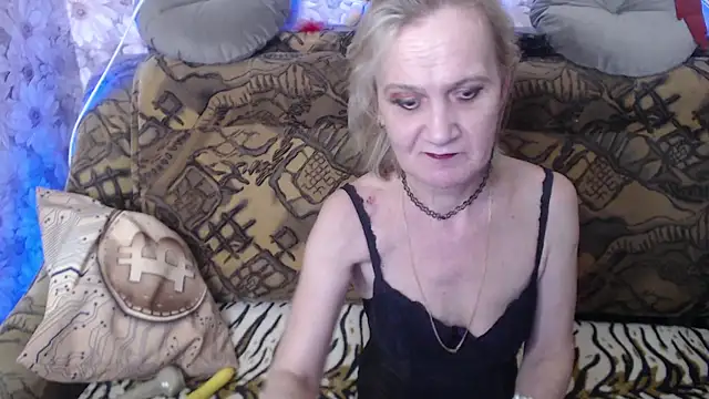 Snapshot of MissBekker chatting on January 30, 2025, 6:21 pm MissBekker online show from January 30, 2025, 6:21 pm