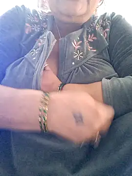 Snapshot of Kavya_XX chatting on December 16, 2024, 5:59 am Kavya XX online show from December 16, 2024, 5:59 am