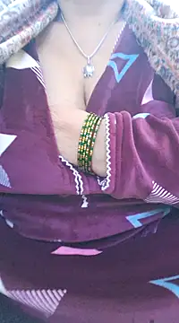 Snapshot of Kavya_XX chatting on December 19, 2024, 4:56 am Kavya XX online show from December 19, 2024, 4:56 am