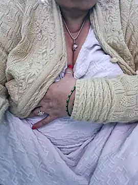 Snapshot of Kavya_XX chatting on January 30, 2025, 1:53 pm Kavya XX online show from January 30, 2025, 1:53 pm