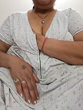 Snapshot of Kavya_XX chatting on March 8, 2025, 6:26 pm Kavya XX online show from March 8, 2025, 6:26 pm