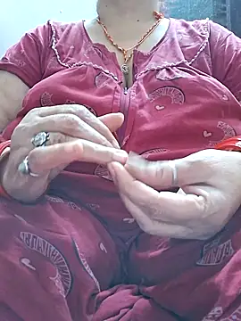 Snapshot of Kavya_XX chatting on September 28, 2025, 11:04 am Kavya XX online show from September 28, 2025, 11:04 am