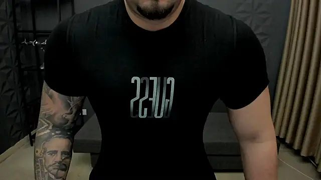 TonyWilcox online show from December 2, 2025, 5:57 am