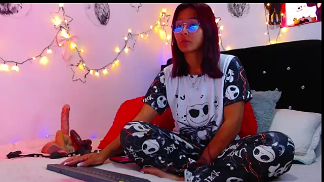 Sofynix online show from January 9, 2025, 2:18 pm