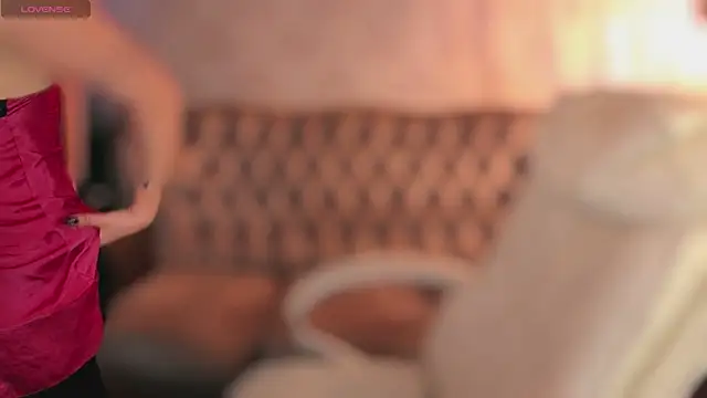 Daphne Moss online show from January 18, 2026, 1:59 pm