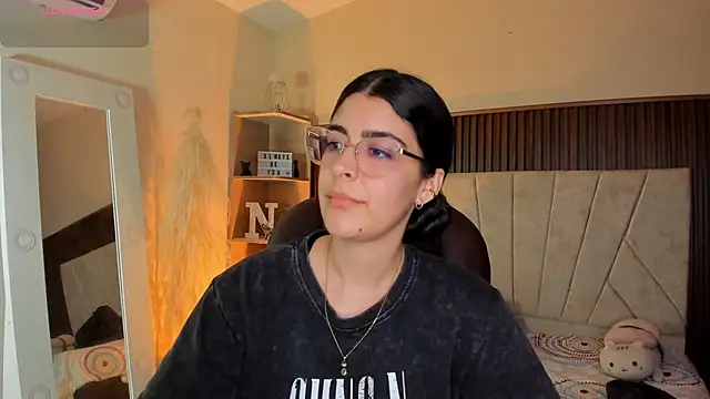 Snapshot of _Niah_ chatting on January 13, 2026, 8:47 pm Niah online show from January 13, 2026, 8:47 pm