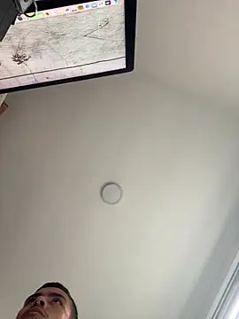 sorry-mom69 online show from April 1, 2026, 9:12 pm