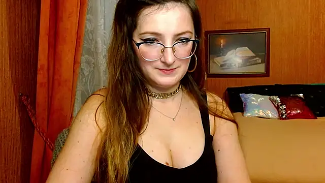 Arielsssplash online show from December 23, 2024, 2:50 pm