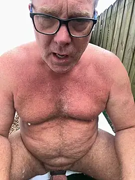 Cockmilker09 online show from May 16, 2026, 8:07 pm
