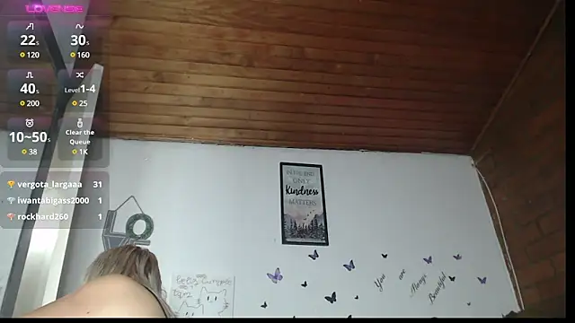 Snapshot of LIila28six chatting on March 12, 2025, 1:25 am LIila28six online show from March 12, 2025, 1:25 am