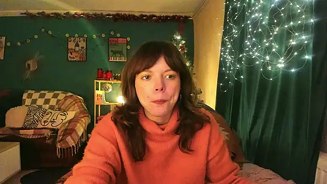 ClancyMorissey online show from December 4, 2025, 6:49 pm