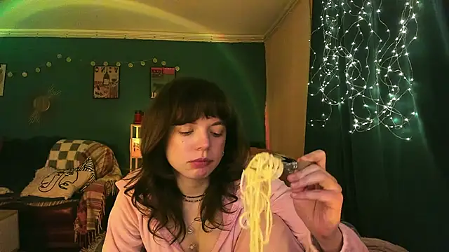 ClancyMorissey online show from February 11, 2026, 6:35 pm