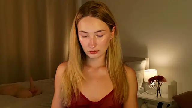bella  rose online show from June 15, 2026, 11:34 am