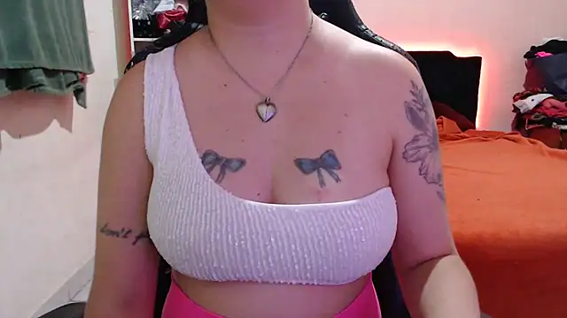 Snapshot of Ta_maravilhosaaa chatting on January 20, 2025, 11:21 pm Ta maravilhosaaa online show from January 20, 2025, 11:21 pm