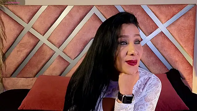  kelly hous36 online show from March 19, 2025, 12:34 pm