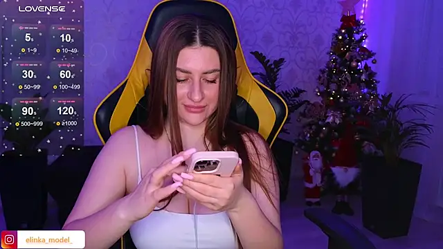 Elishka  online show from January 1, 2025, 5:44 pm