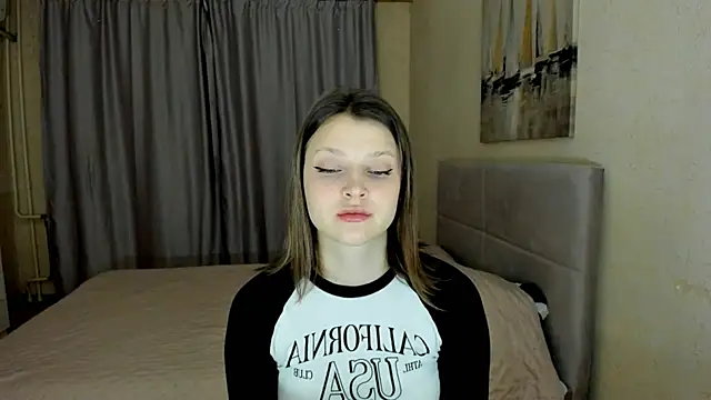 SoniNesti online show from November 6, 2025, 2:40 pm