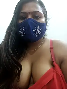 Snapshot of cutee__crazy chatting on March 5, 2025, 6:23 pm cutee  crazy online show from March 5, 2025, 6:23 pm