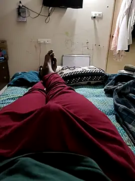 mkmony online show from November 23, 2025, 7:24 pm