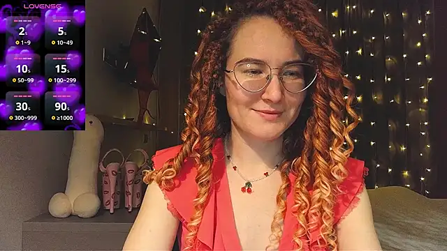 AgnesGraham online show from December 13, 2024, 11:06 pm