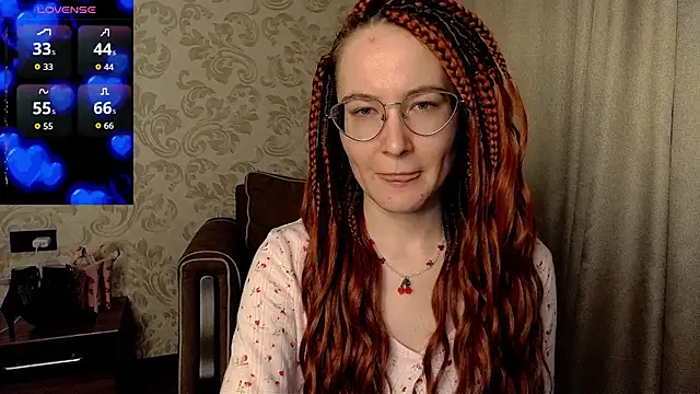 AgnesGraham online show from September 16, 2025, 9:05 pm