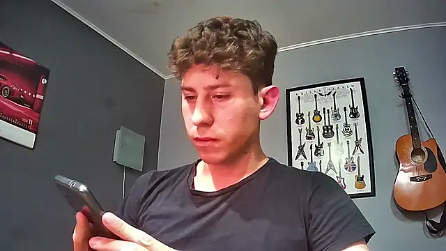 Snapshot of saint_not chatting on December 2, 2024, 1:58 am saint not online show from December 2, 2024, 1:58 am