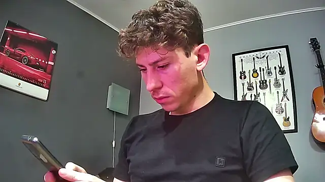 Snapshot of saint_not chatting on December 4, 2024, 2:31 am saint not online show from December 4, 2024, 2:31 am