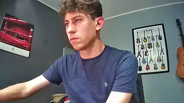 Snapshot of saint_not chatting on December 9, 2024, 7:07 pm saint not online show from December 9, 2024, 7:07 pm