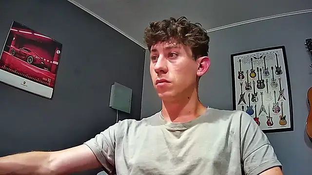 Snapshot of saint_not chatting on December 15, 2024, 5:02 am saint not online show from December 15, 2024, 5:02 am