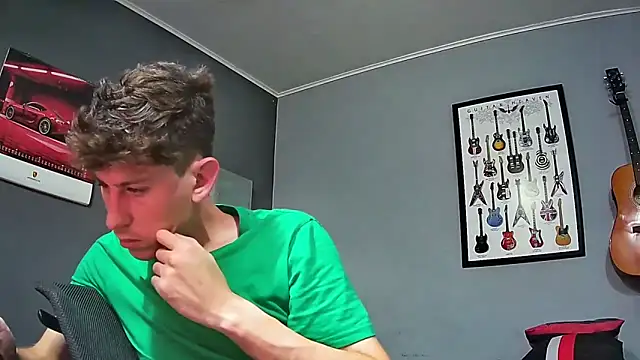 Snapshot of saint_not chatting on December 27, 2024, 2:36 am saint not online show from December 27, 2024, 2:36 am