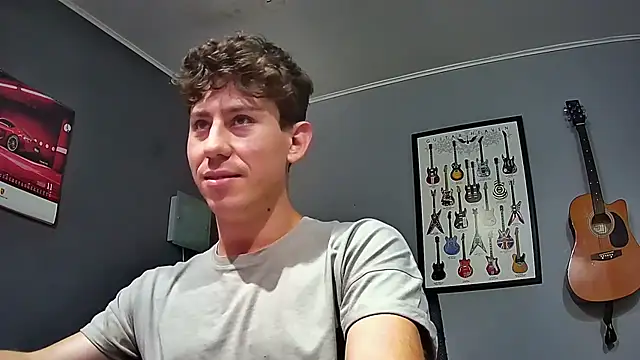 Snapshot of saint_not chatting on January 20, 2025, 2:01 am saint not online show from January 20, 2025, 2:01 am