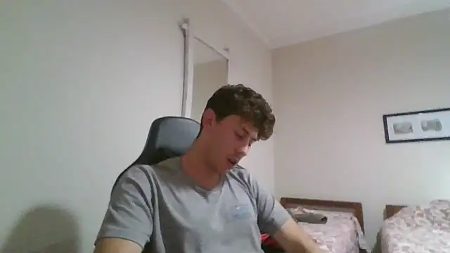 Snapshot of saint_not chatting on January 31, 2025, 8:12 pm saint not online show from January 31, 2025, 8:12 pm