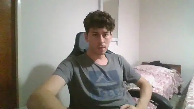 Snapshot of saint_not chatting on February 7, 2025, 3:23 am saint not online show from February 7, 2025, 3:23 am