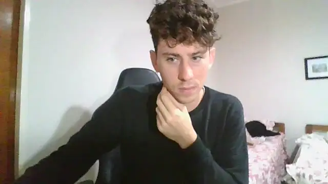 Snapshot of saint_not chatting on February 25, 2025, 4:00 pm saint not online show from February 25, 2025, 4:00 pm