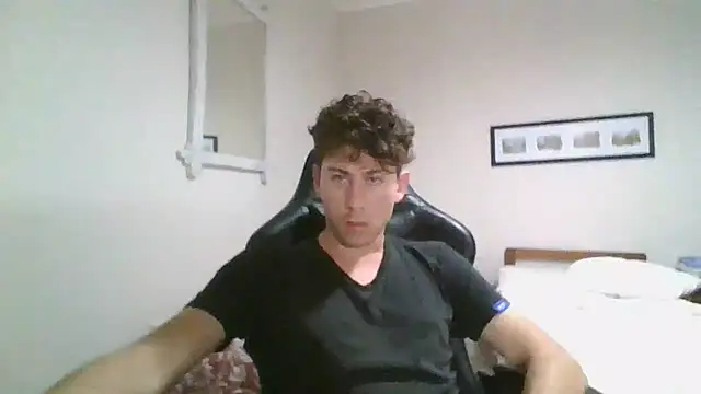 Snapshot of saint_not chatting on March 18, 2025, 2:04 am saint not online show from March 18, 2025, 2:04 am