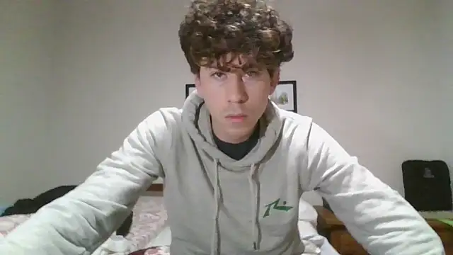 Snapshot of saint_not chatting on September 25, 2025, 9:35 am saint not online show from September 25, 2025, 9:35 am