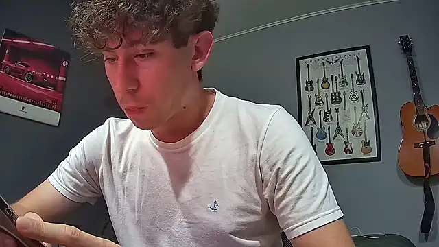 Snapshot of saint_not chatting on October 12, 2025, 2:32 am saint not online show from October 12, 2025, 2:32 am