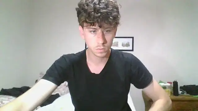 Snapshot of saint_not chatting on October 14, 2025, 10:32 pm saint not online show from October 14, 2025, 10:32 pm