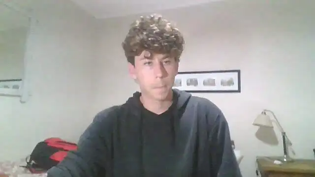 Snapshot of saint_not chatting on November 5, 2025, 10:32 pm saint not online show from November 5, 2025, 10:32 pm