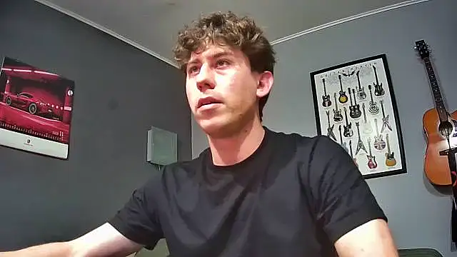 Snapshot of saint_not chatting on December 1, 2025, 3:22 am saint not online show from December 1, 2025, 3:22 am