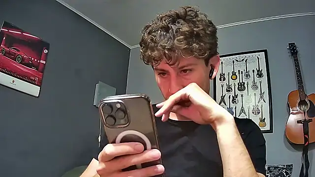 Snapshot of saint_not chatting on January 17, 2026, 7:35 am saint not online show from January 17, 2026, 7:35 am