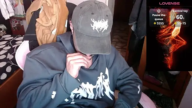 Snapshot of Apolo_S chatting on February 12, 2026, 5:46 am Apolo S online show from February 12, 2026, 5:46 am