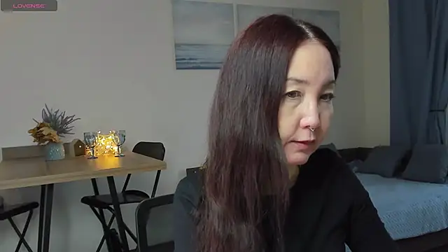 Snapshot of AvroraSakura chatting on January 21, 2025, 12:07 pm AvroraSakura online show from January 21, 2025, 12:07 pm