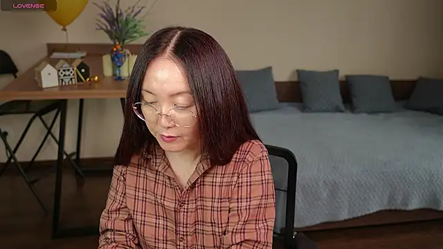 AvroraSakura online show from March 25, 2026, 12:55 pm